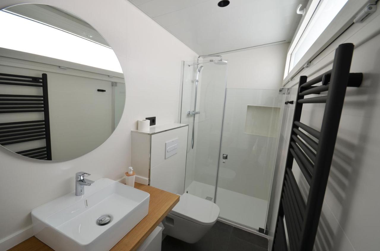 Suites Port 坎布里尔斯 外观 照片