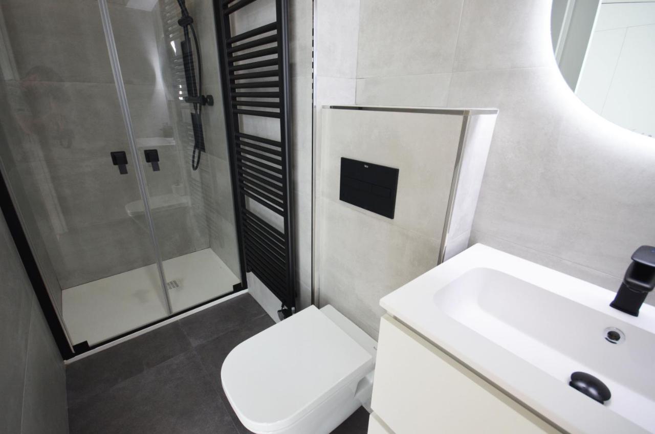 Suites Port 坎布里尔斯 外观 照片