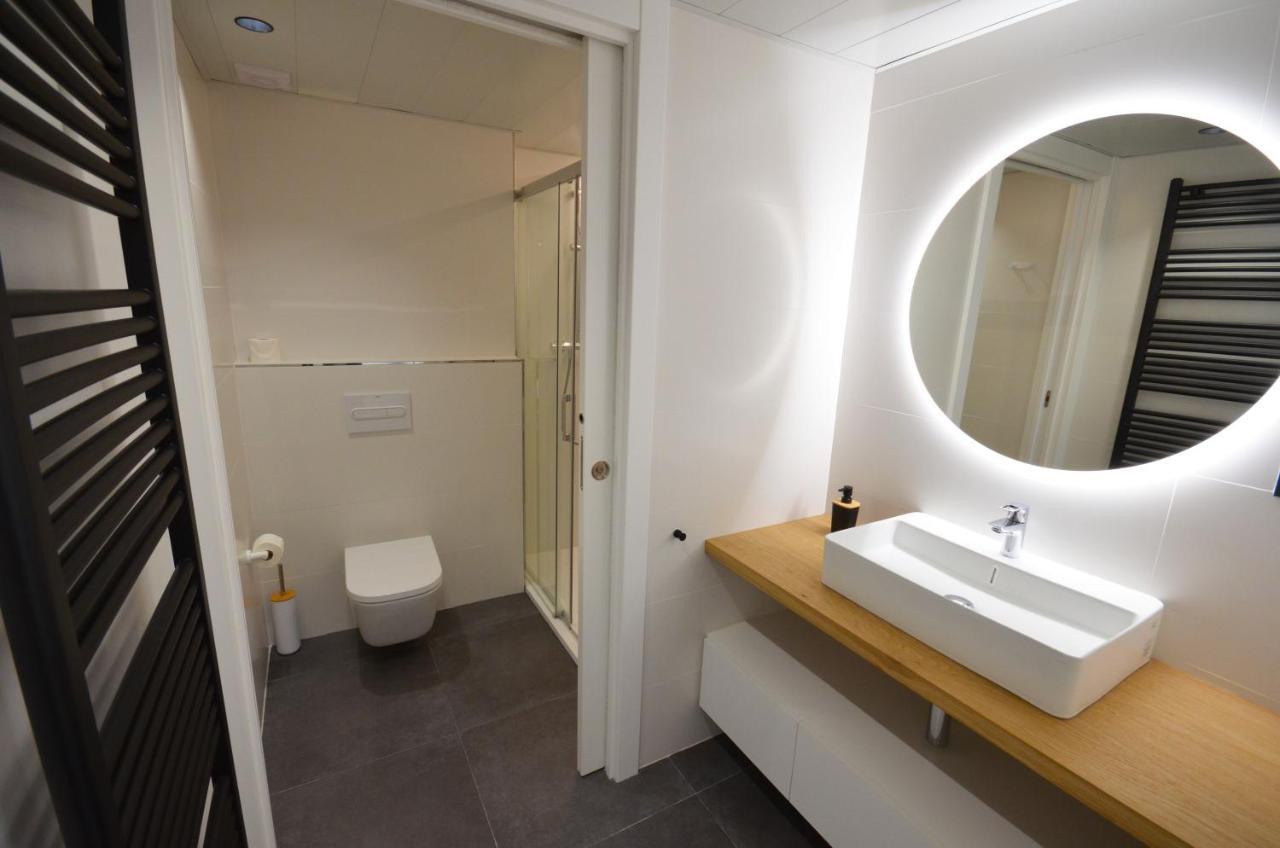 Suites Port 坎布里尔斯 外观 照片
