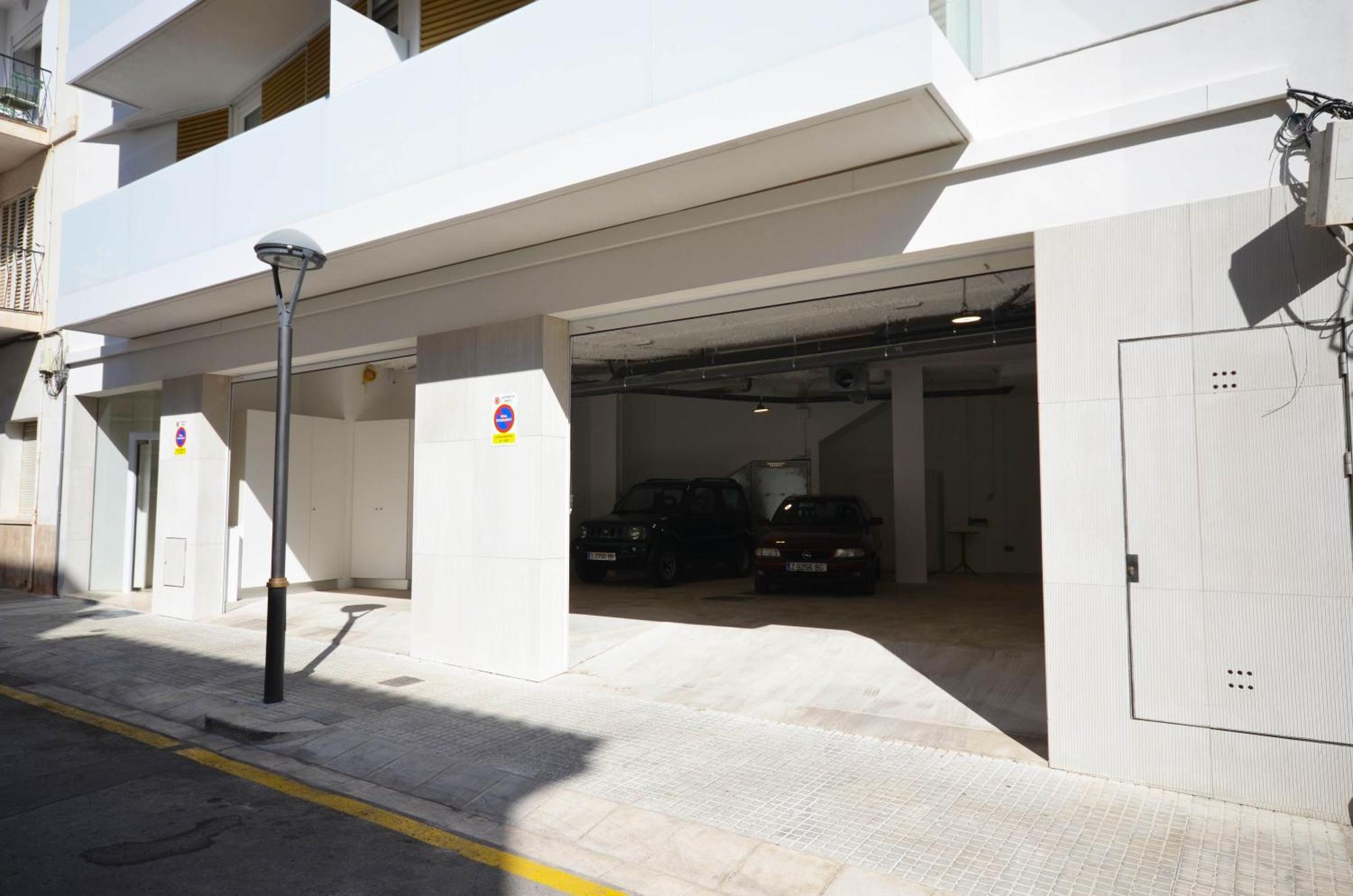 Suites Port 坎布里尔斯 外观 照片