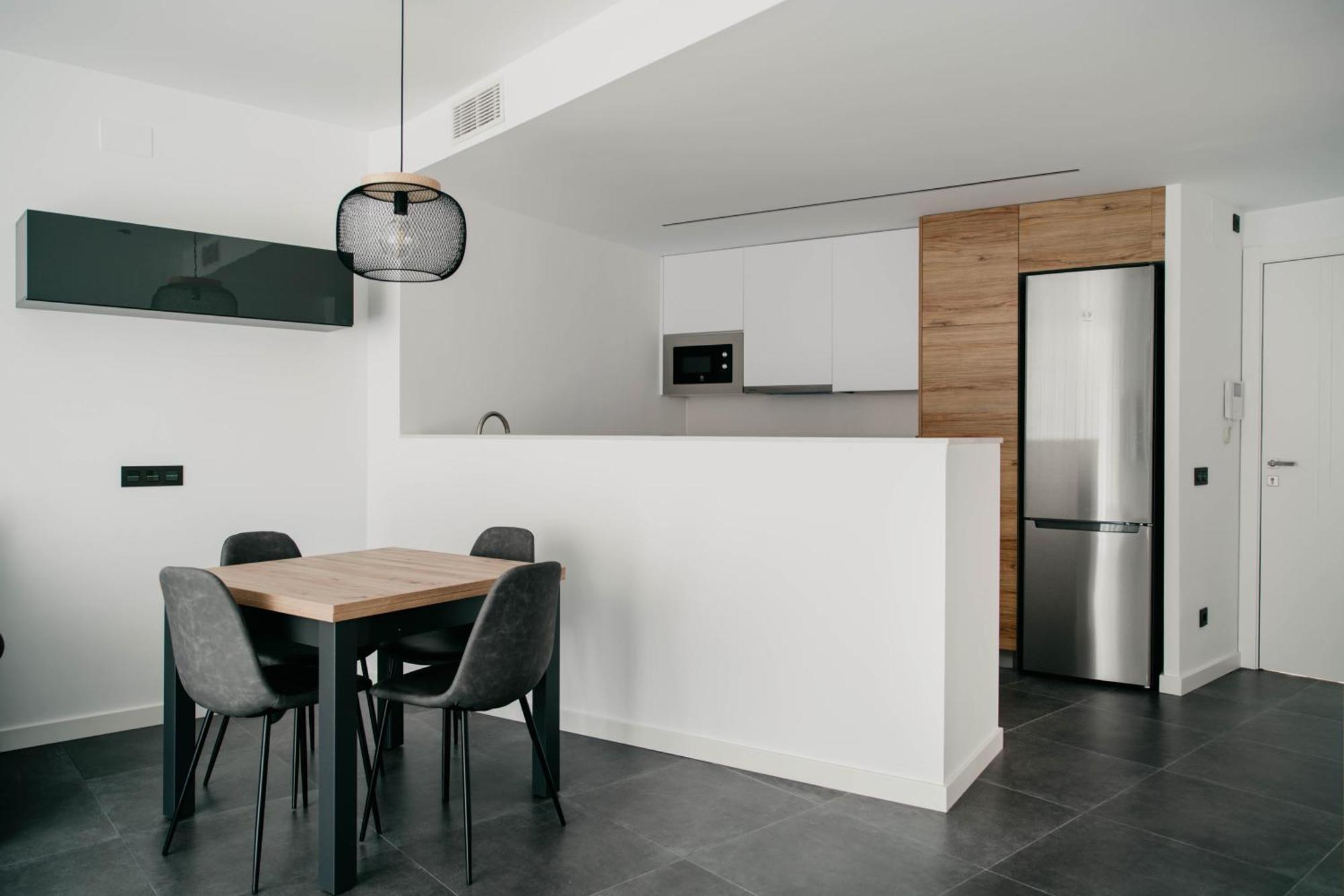 Suites Port 坎布里尔斯 外观 照片