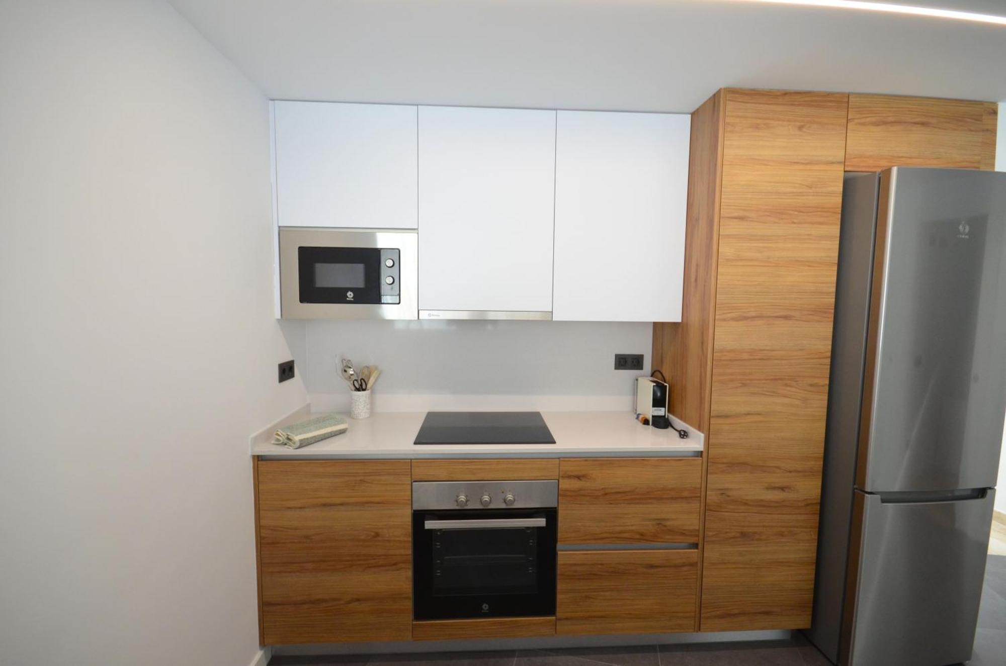 Suites Port 坎布里尔斯 外观 照片