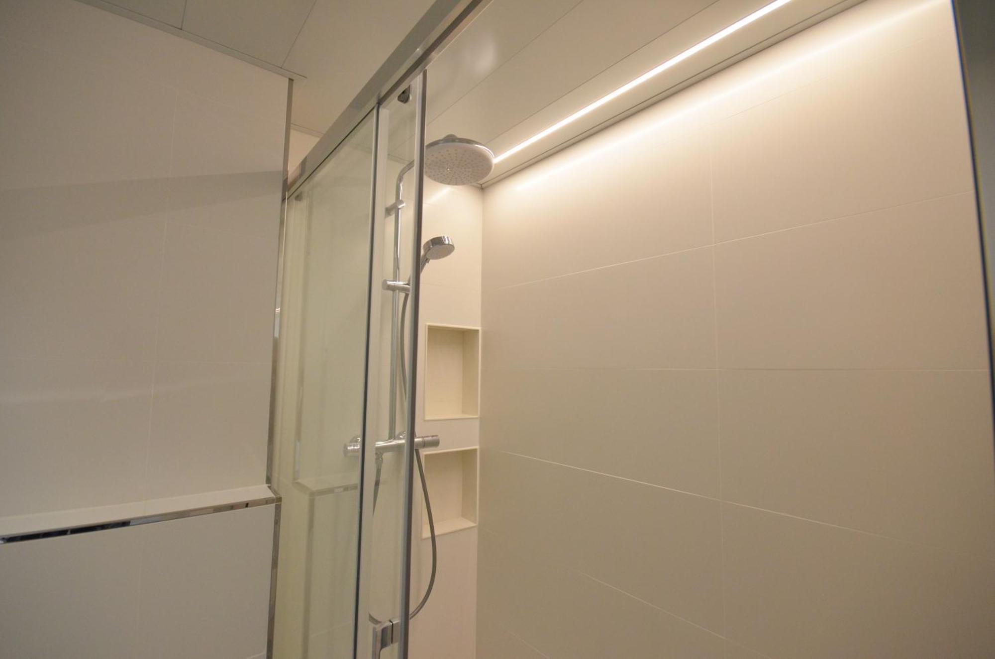 Suites Port 坎布里尔斯 外观 照片