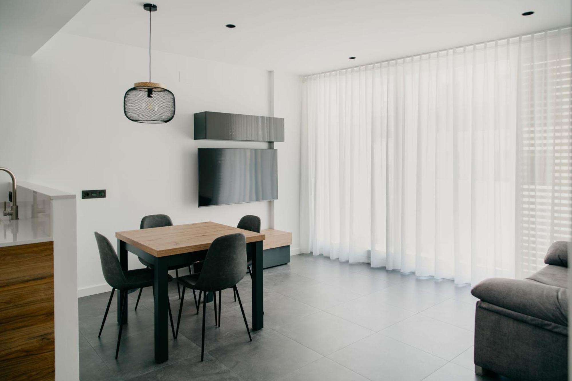 Suites Port 坎布里尔斯 外观 照片