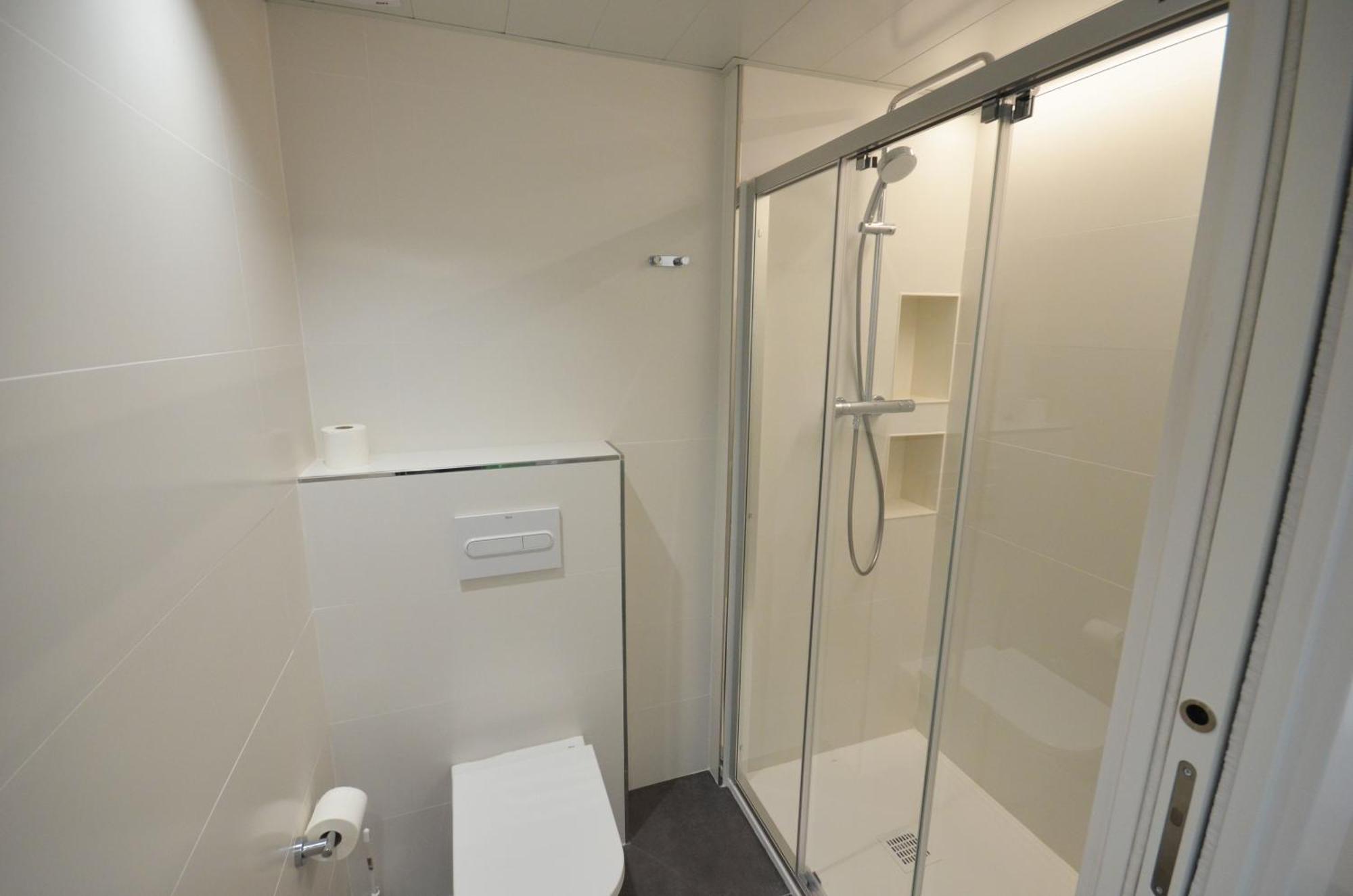 Suites Port 坎布里尔斯 外观 照片